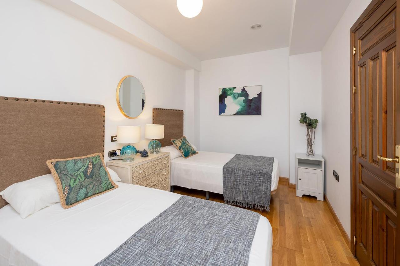 Dreaming Bib Rambla - Free Parking Apartment กรานาดา ภายนอก รูปภาพ