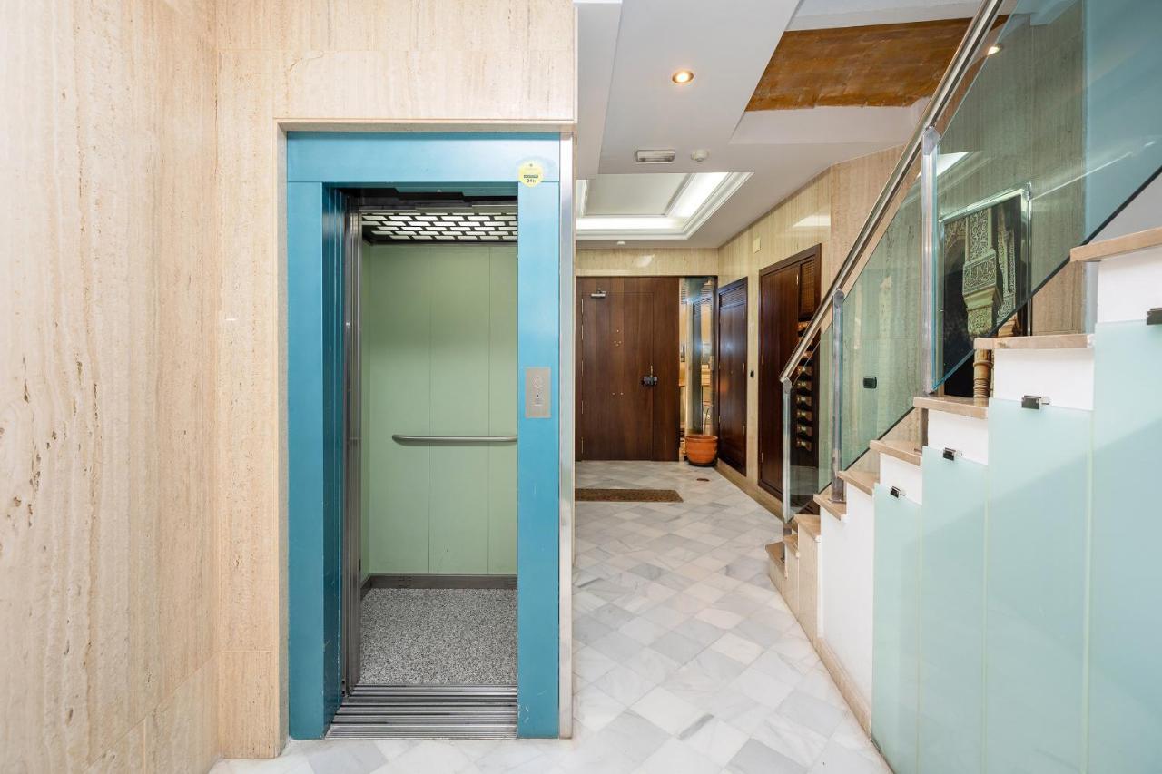 Dreaming Bib Rambla - Free Parking Apartment กรานาดา ภายนอก รูปภาพ